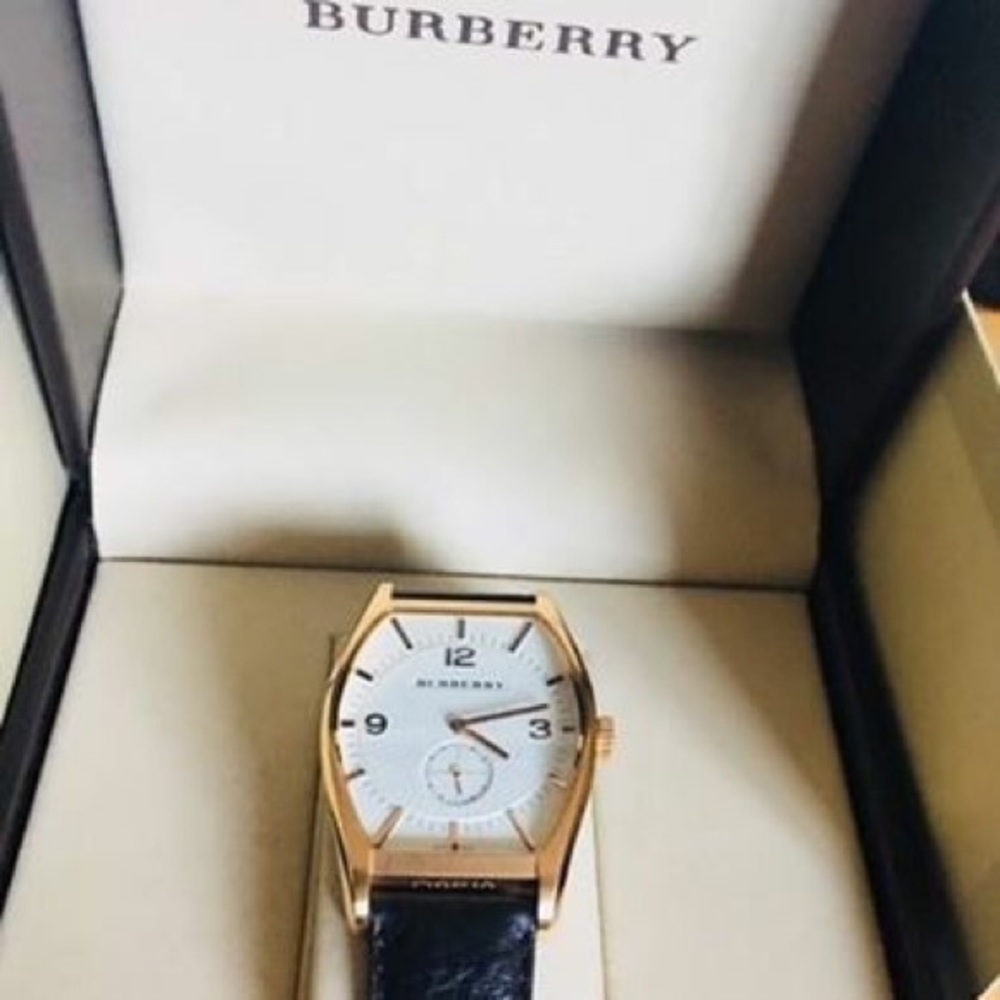 Burberry Heritage Swiss Men’s Watch - Picture 2 of 4